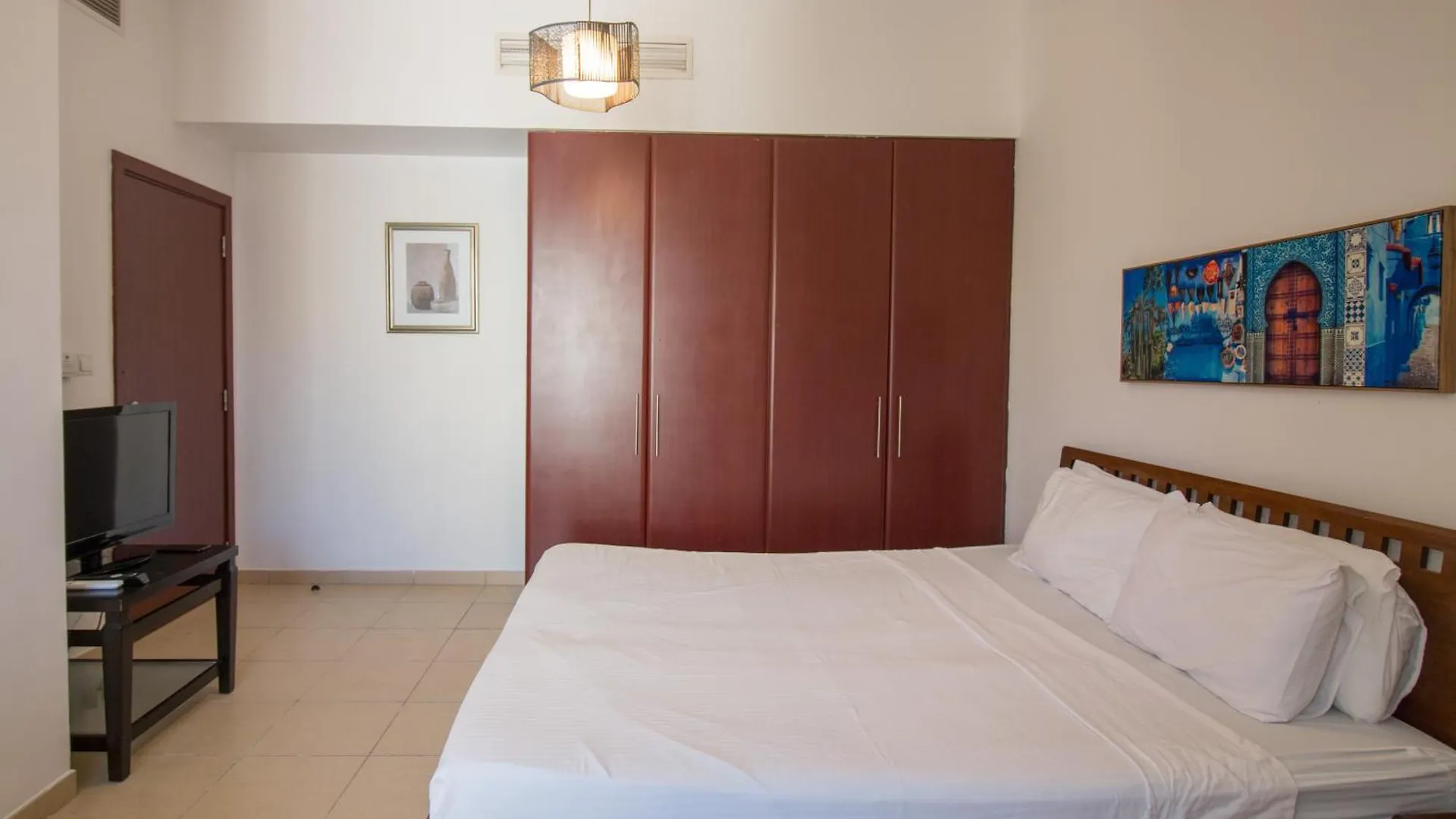 Spacious 4 Bedroom Apartment In Jbr, 5-Min Walk To The Beach, Marina Views Dubai United Arab Emirates